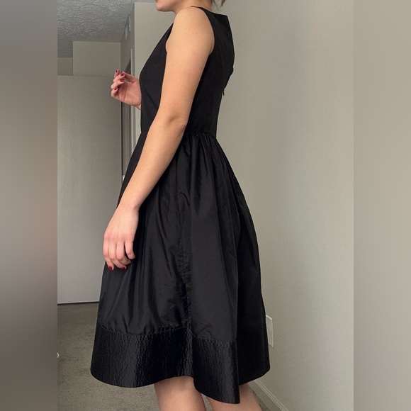 ISAAC Mizrahi Black Sun Dresses, Size 8 - Picture 4 of 11